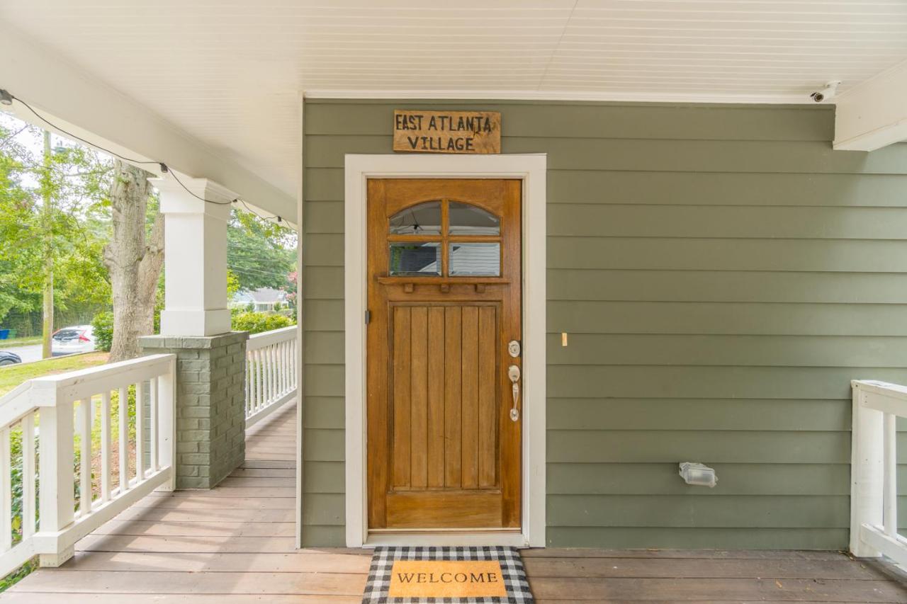 B&B Atlanta - Modern Cozy Bungalow in East Atlanta Village - Bed and Breakfast Atlanta