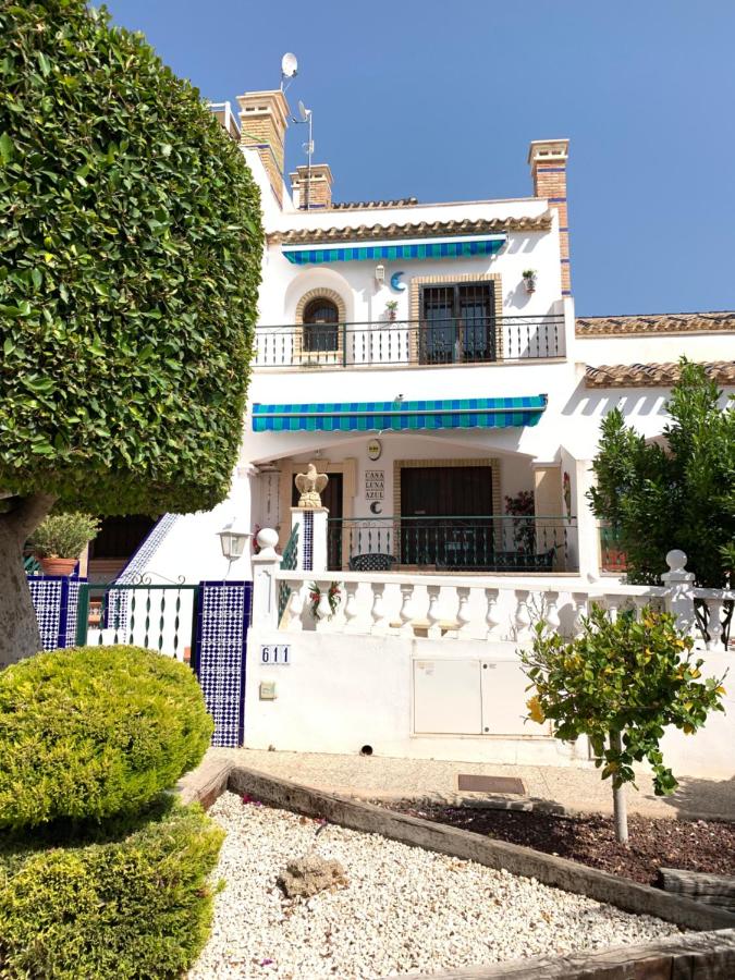 Villamartin, lovely 2 bed house, short walk to the Plaza. - Ferienwohnung