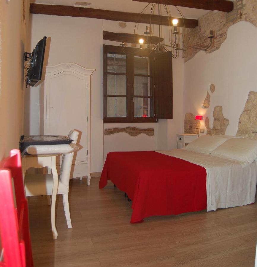 Camera Matrimoniale/Doppia con Letti Singoli