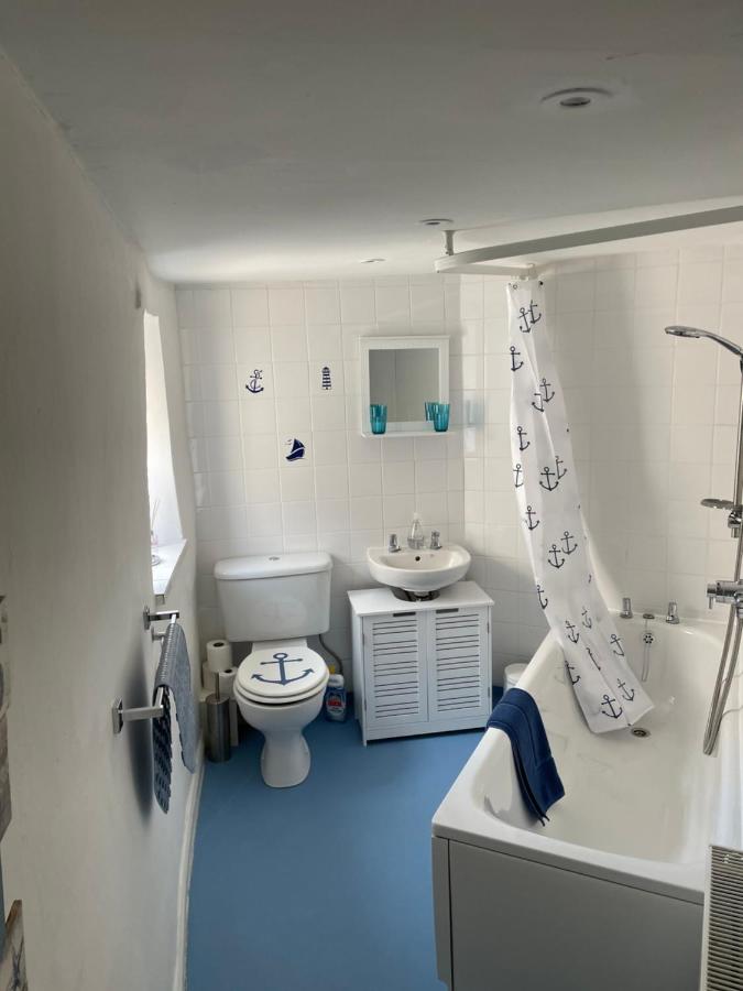 Stokeinteignhead, South Devon, Character Countryside Apartment - Bed and Breakfast