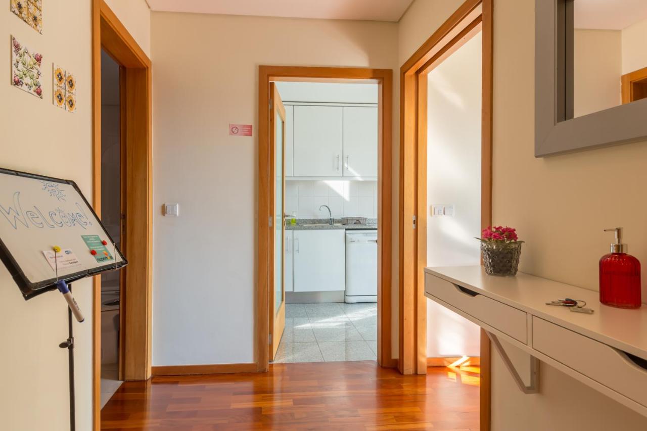 Music Relaxing Apt with bikes, terrace & parking - B&B Oporto