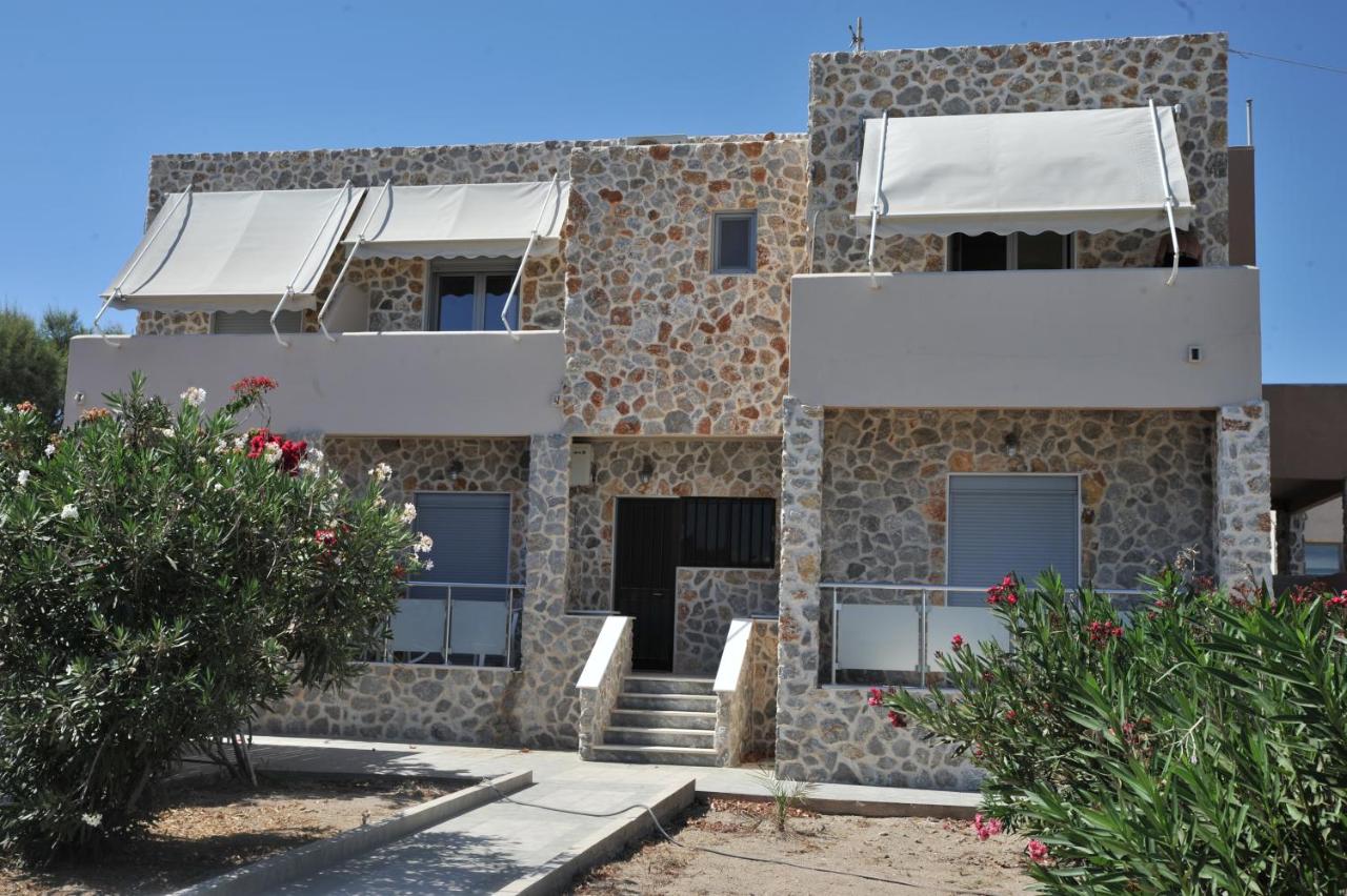 Standard Twin Room with Sea View