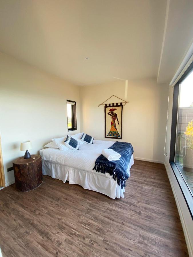 Bungalow Deluxe