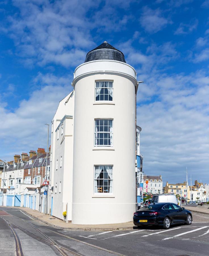 B&B Weymouth - The Roundhouse - Bed and Breakfast Weymouth