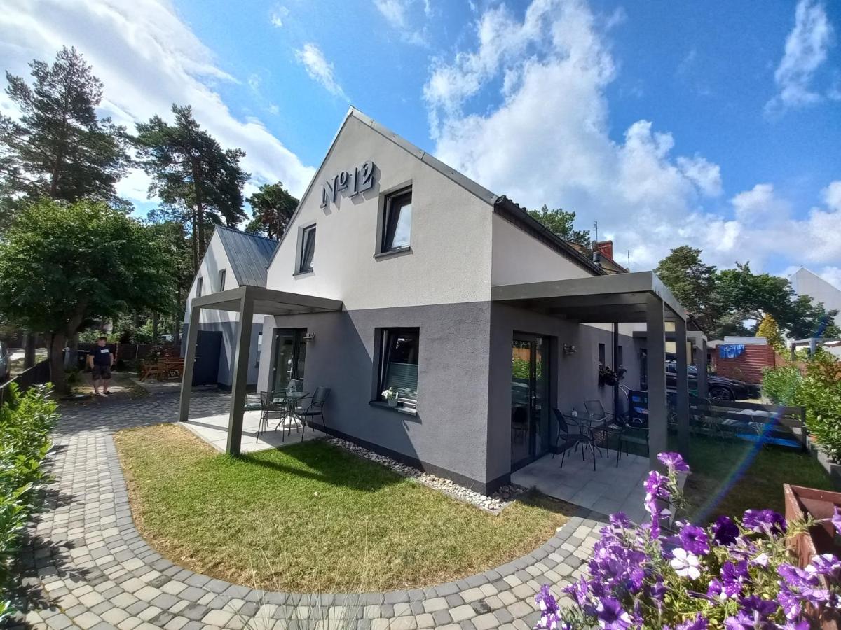 No 12 - B&B