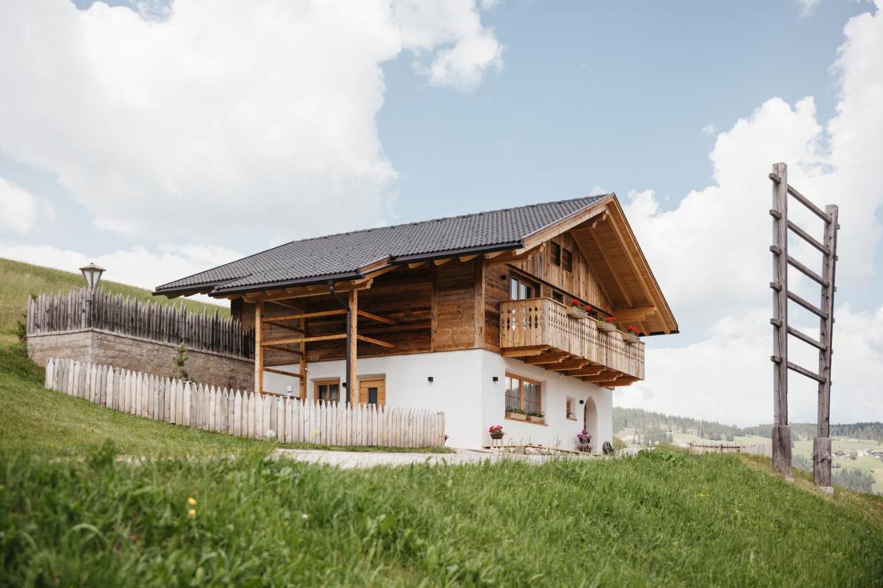 Chalet Rich in Val Badia - B&B San Martino in Badia