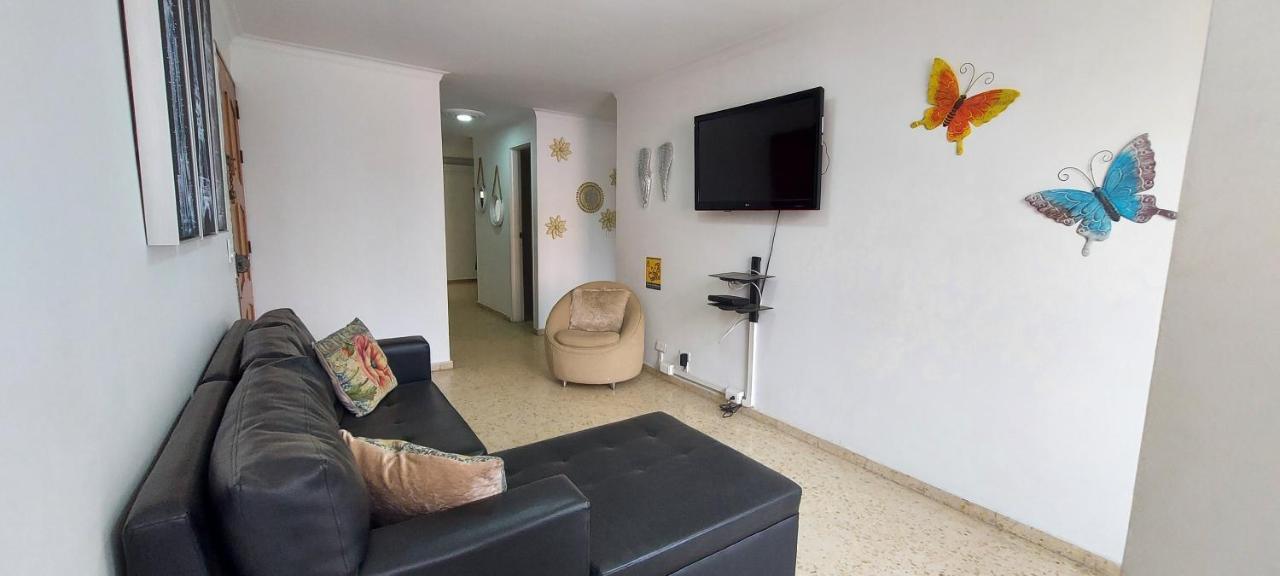 Amplio Apartamento en Los Colores - B&B