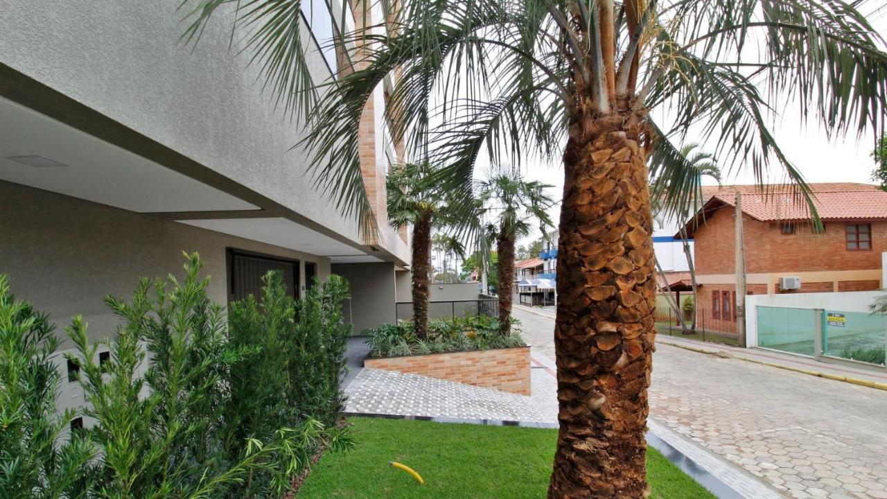 1089 - Praia de Bombinhas novíssimo 02 dormitórios - B&B Bombinhas