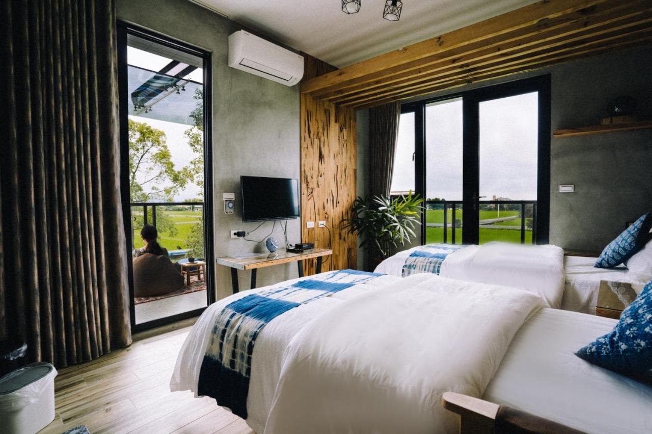 Twin Room with Mountain View