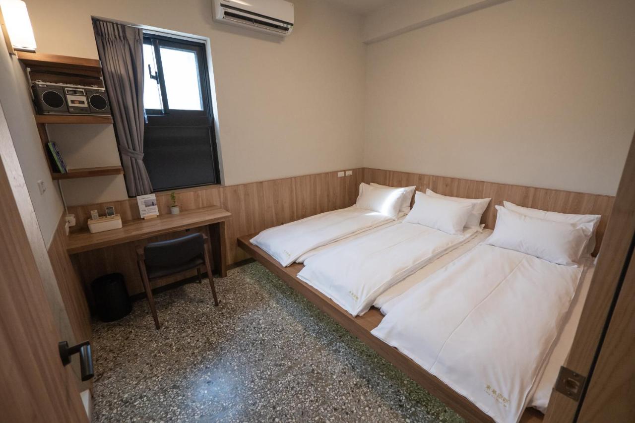Twin Room with Private Bathroom