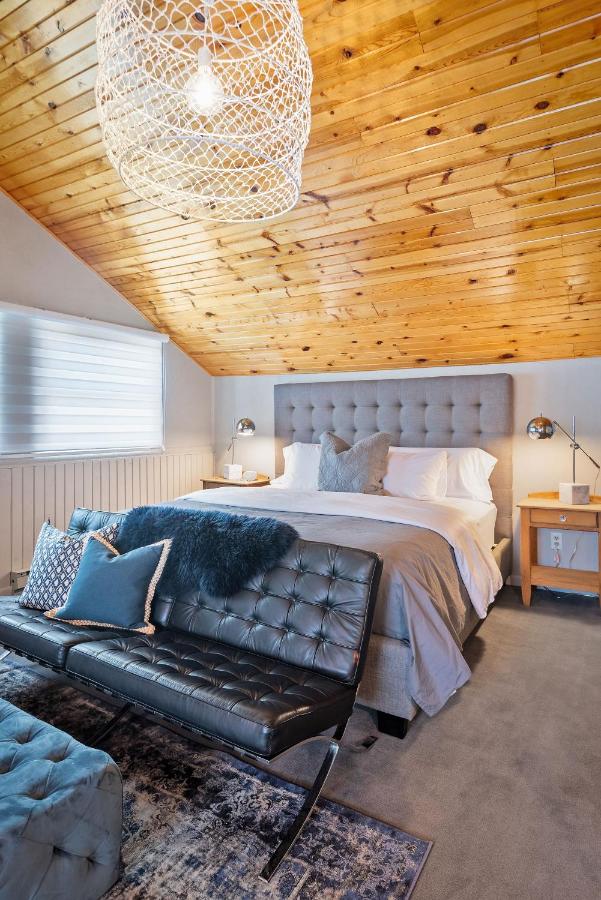 King Suite with Spa Bath
