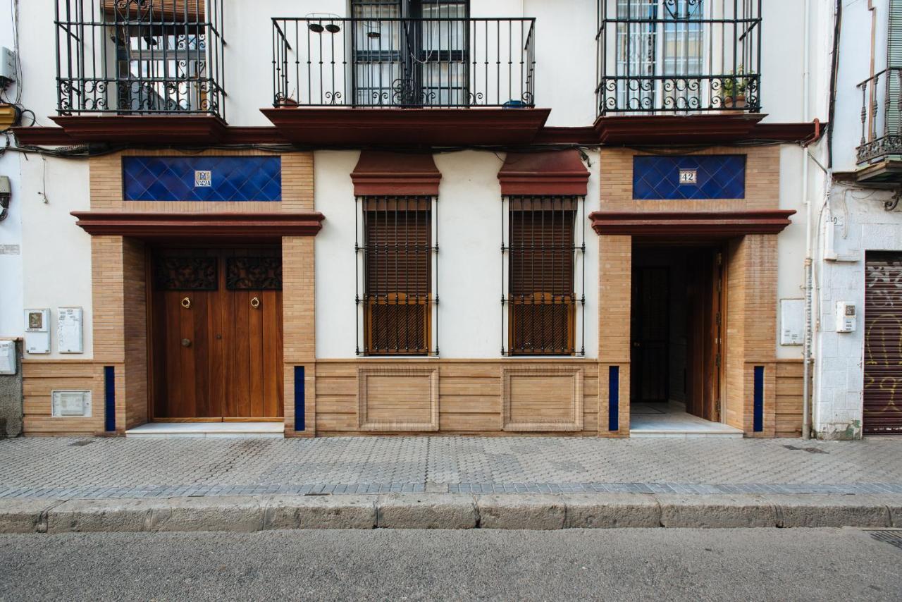 Pz triana amplio, moderno y luminoso apt 2d 2b - B&B Siviglia