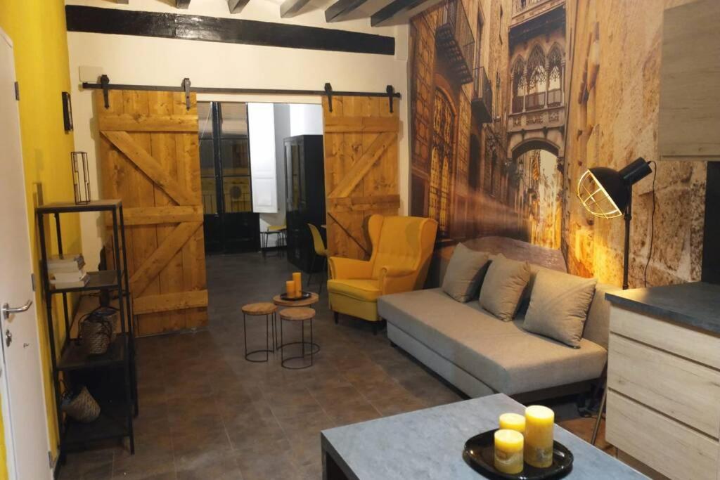 Reus, amazing apartment in the city centre. - B&B
