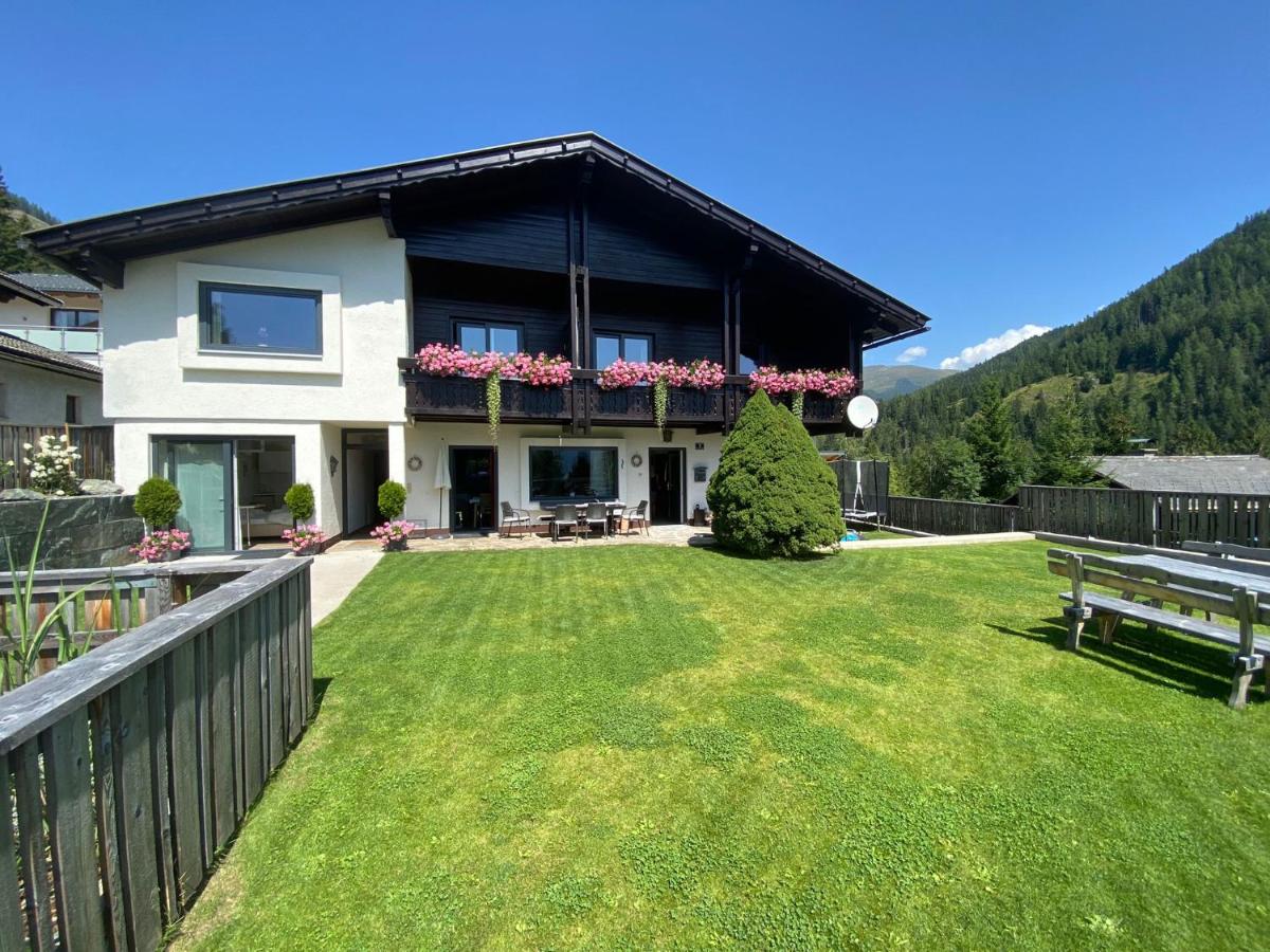 Appartement Latschen - Ferienhaus - Chambres d’hôtes