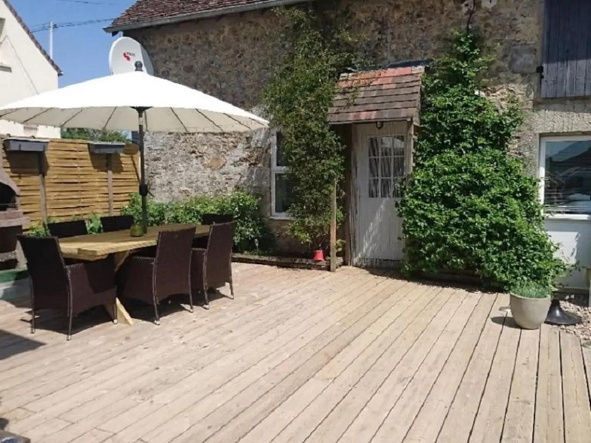 B&B Gesnes-le-Gandelin - Maison Ensoleillee - - Bed and Breakfast Gesnes-le-Gandelin