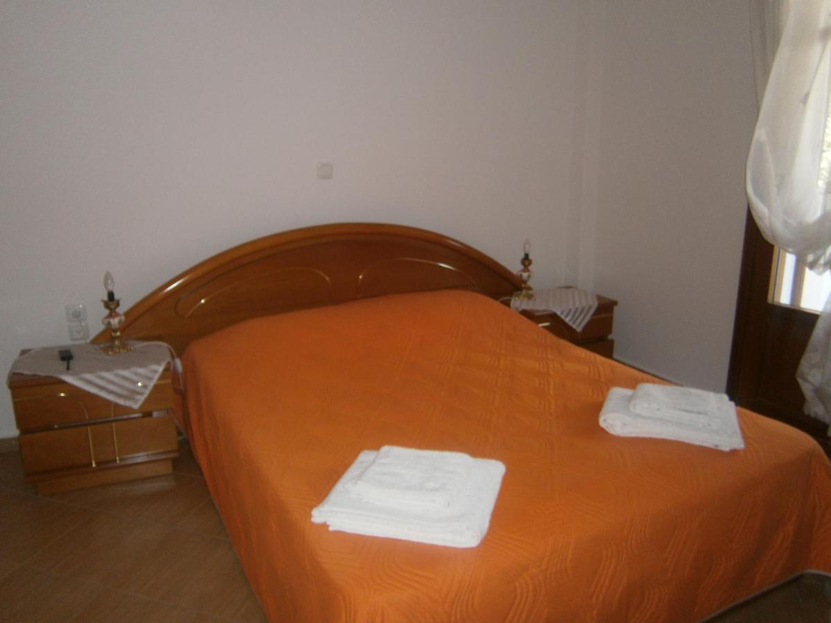 Moraki Apartment - B&B Episkopeío