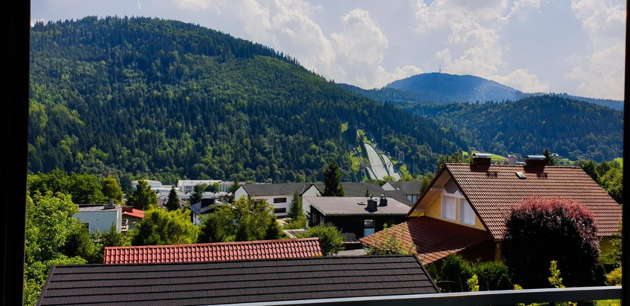 Beskid Apartment 15 z widokiem na Skrzyczne, Sauna, Jacuzzi - B&B
