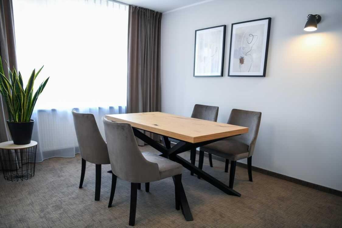 Standard Suite