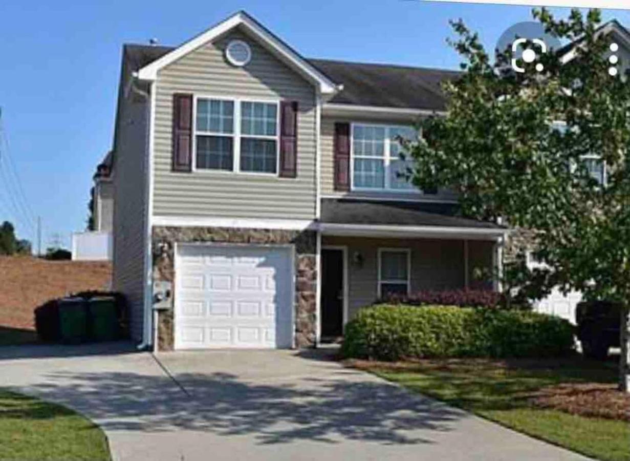 Spacious & comfy home in ultra-convenient location 2025 Traveller Award Winner - Chambres d'hôtes Winder