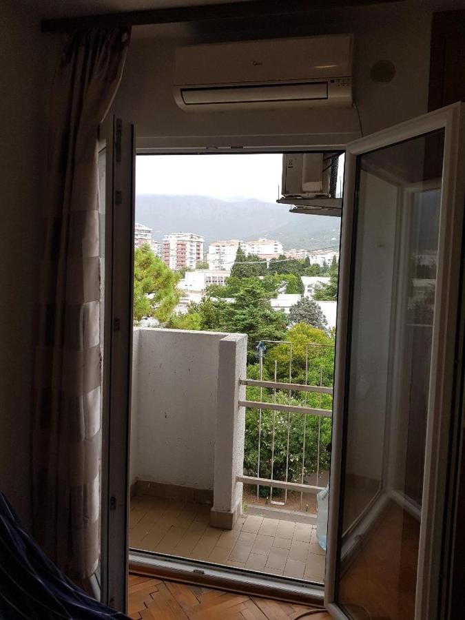 Apartman na najboljoj lokaciji , nedaleko od plaže - B&B