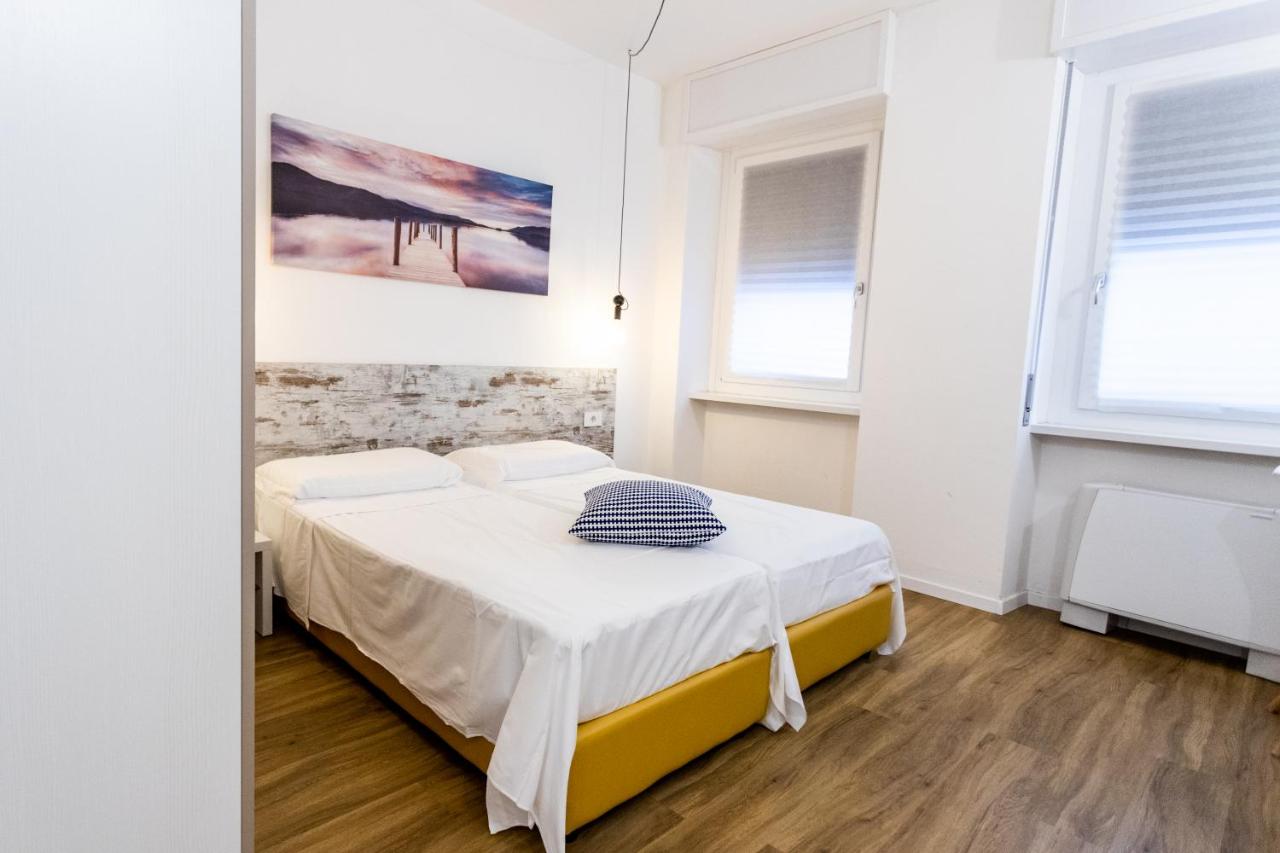 Twin Room with Bathroom