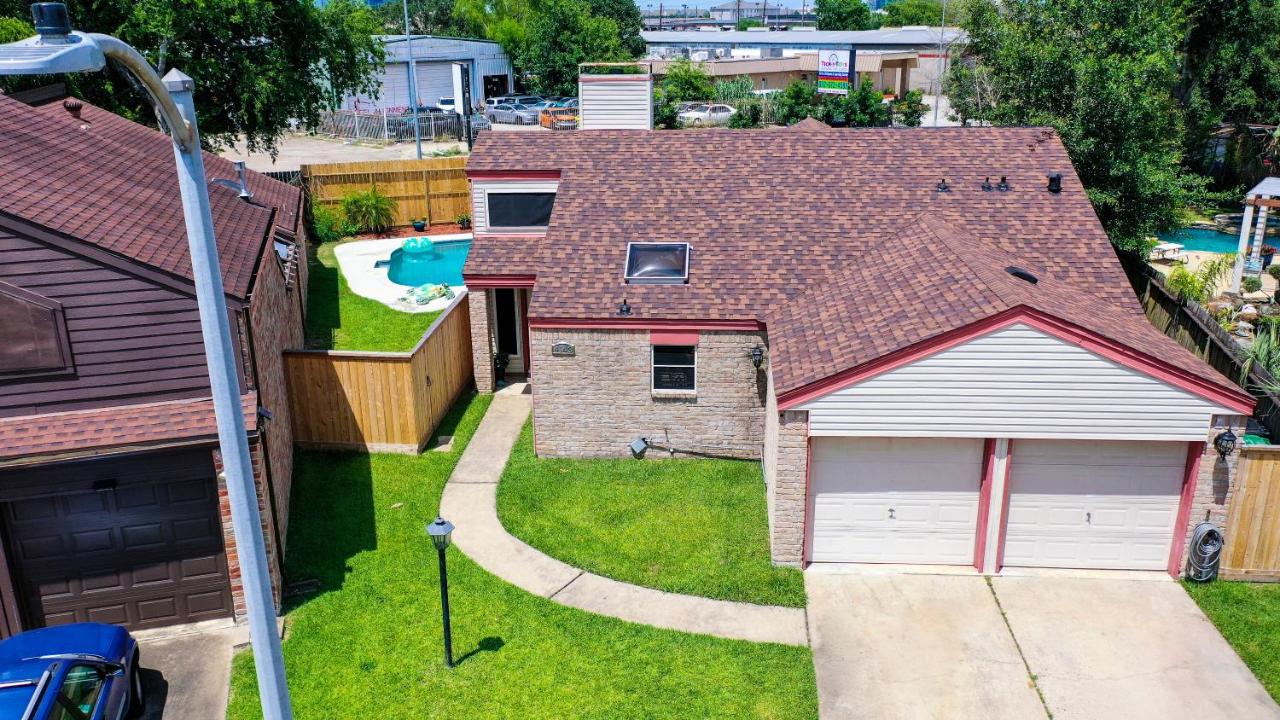 1976HoustonGem Luminous PvTPool & HotTub DT20mins for LRG Families 6Beds 2Bath - B&B