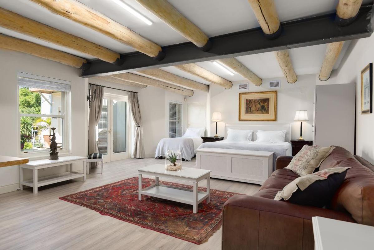 Family Room (Ground Floor)