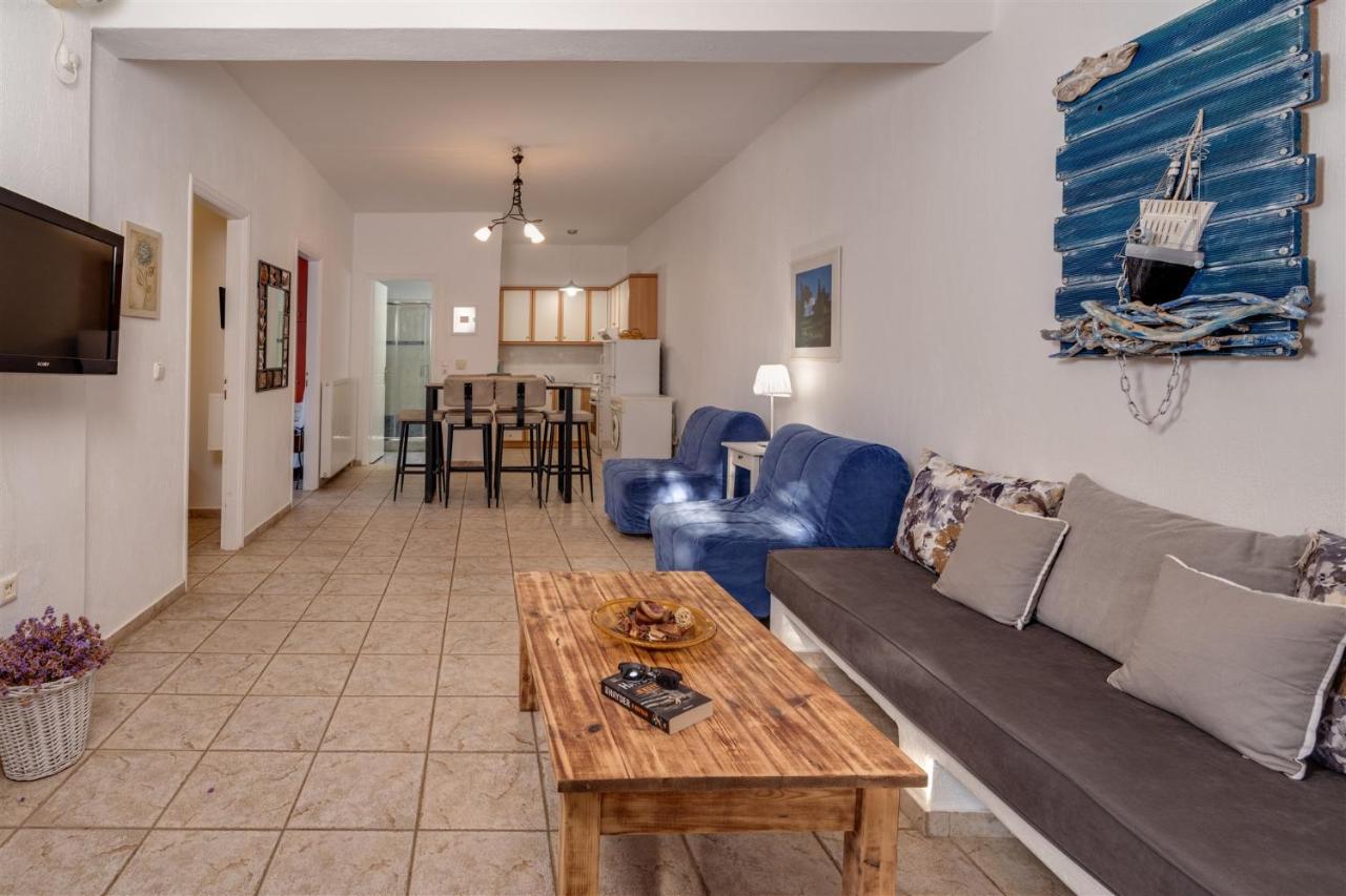 Two-Bedroom Apartment (5 Adults)
