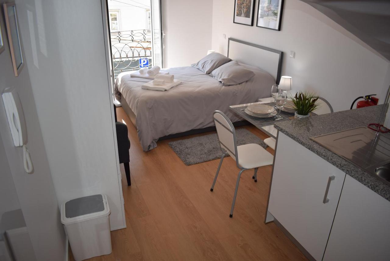 B&B Coimbra - Studio Station 2 - Bed and Breakfast Coimbra