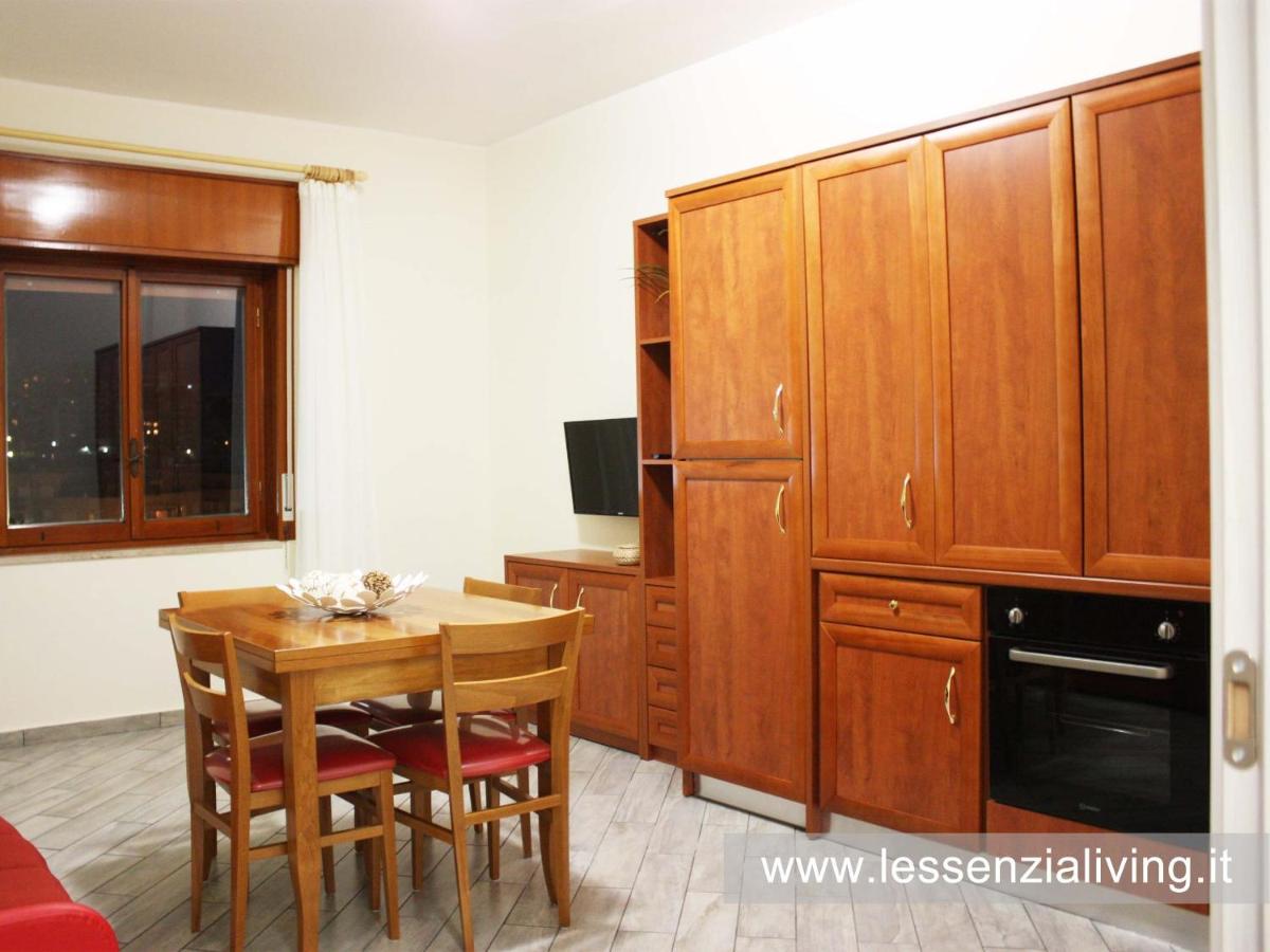 B&B Messina - L'ESSENZIAL LIVING - Bed and Breakfast Messina