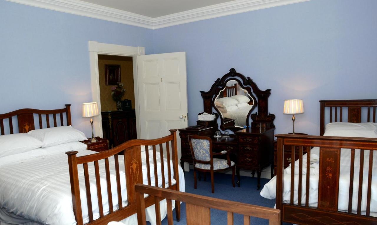 Chambre Familiale avec Salle de Bains Privative