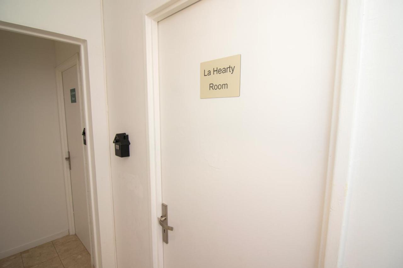 La Hearty Room Logement en Colocation - B&B