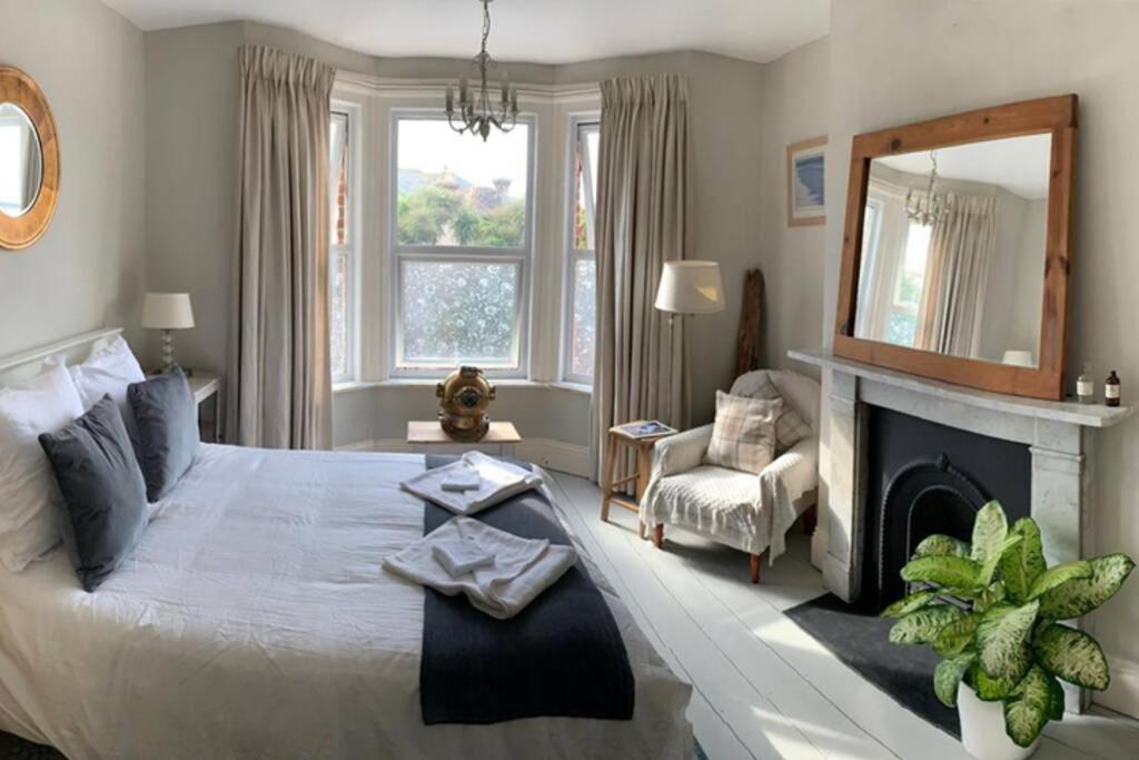 Sea Proche, Family Beach House, 200m from Sandown Beach - B&B Sandown