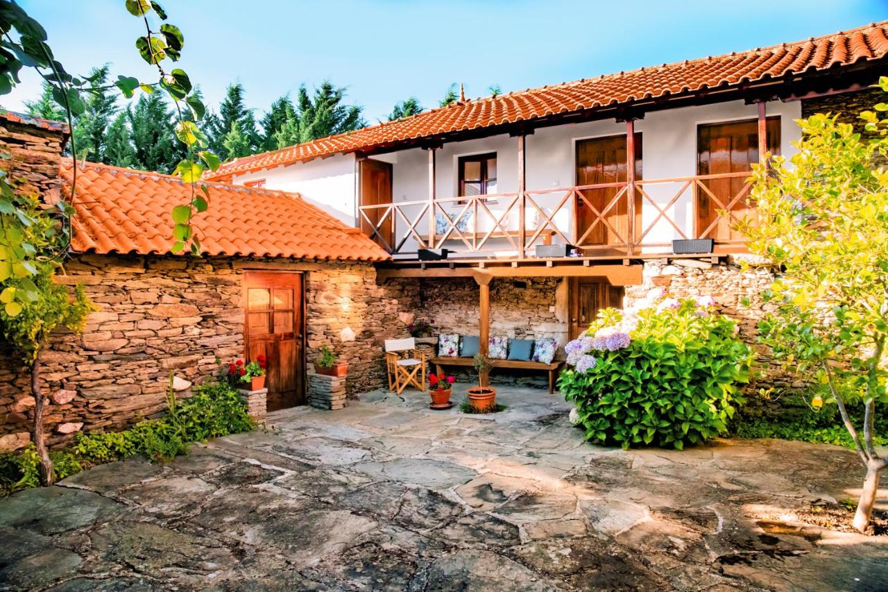 Villa Dos Cedros - B&B