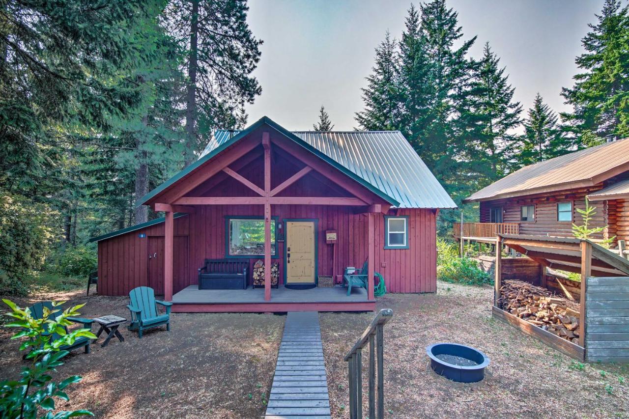 B&B Cle Elum - Peace in the Pines Cle Elum Cabin with Trail! - Bed and Breakfast Cle Elum