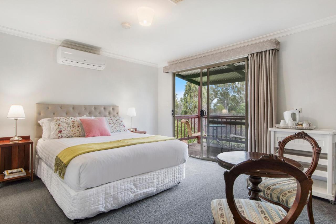 King Room with Balcony