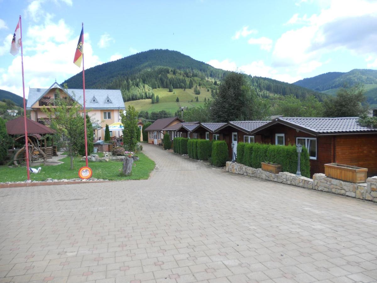 B&B Ciocănești - Pension, Camping & Biker Station zur Deutschen Eiche - Bed and Breakfast Ciocănești