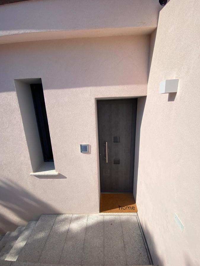 The Square Cannigione - Ferienwohnung