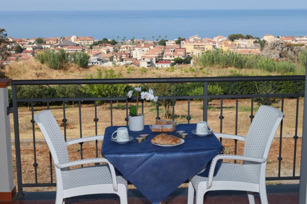 Chambre Double avec Balcon - Vue sur Mer