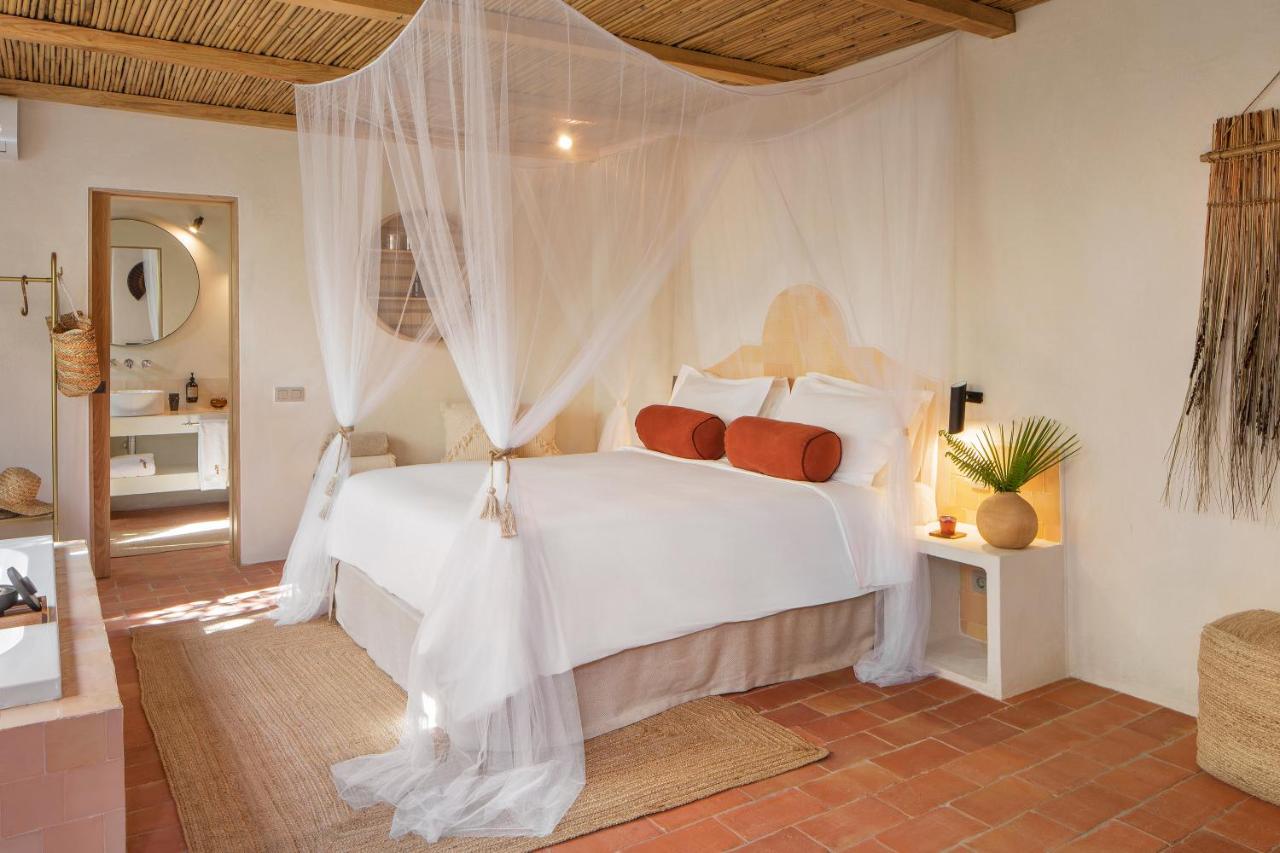 Deluxe Double Room with Bath