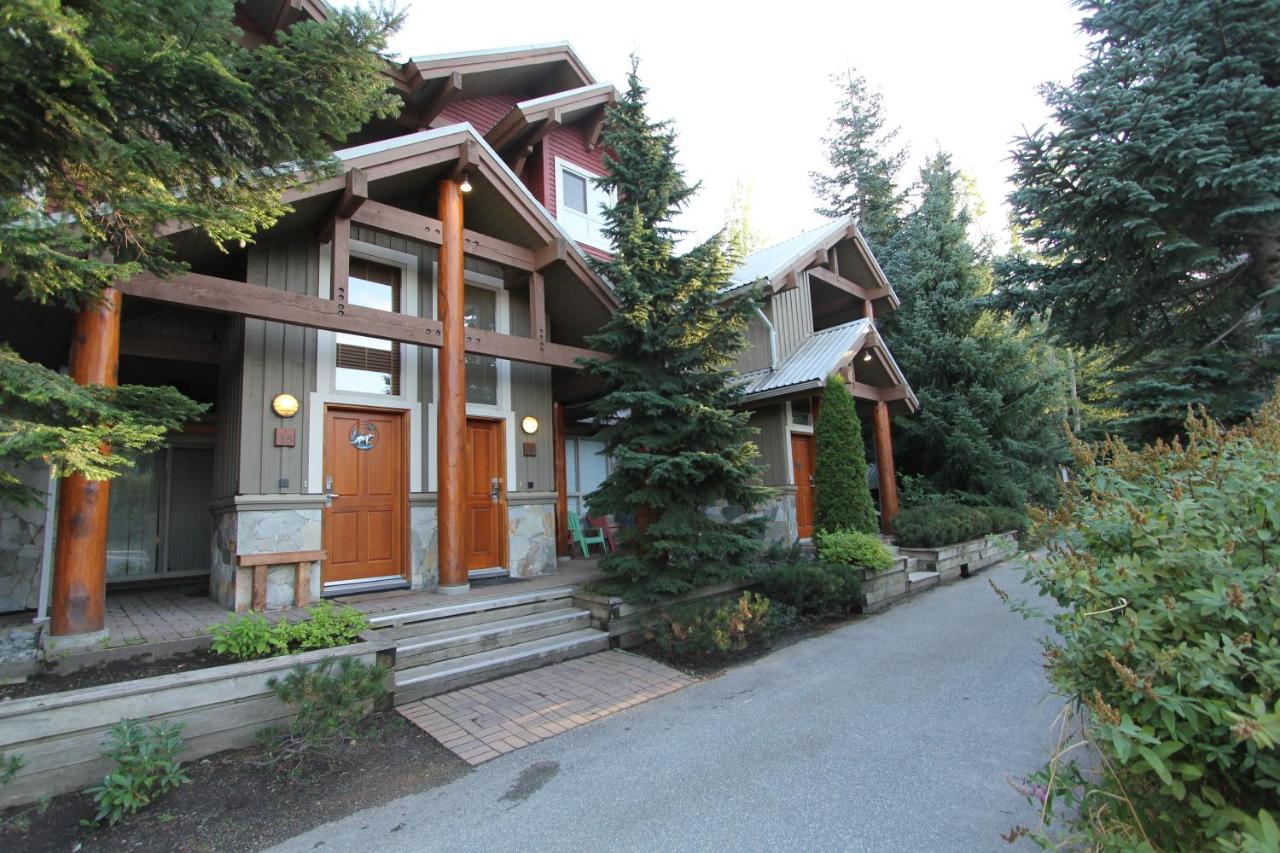 B&B Whistler - Symphony Condos by Whistler Retreats - Bed and Breakfast Whistler