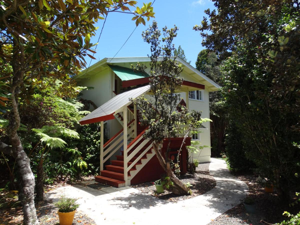 Volcano Hale - B&B