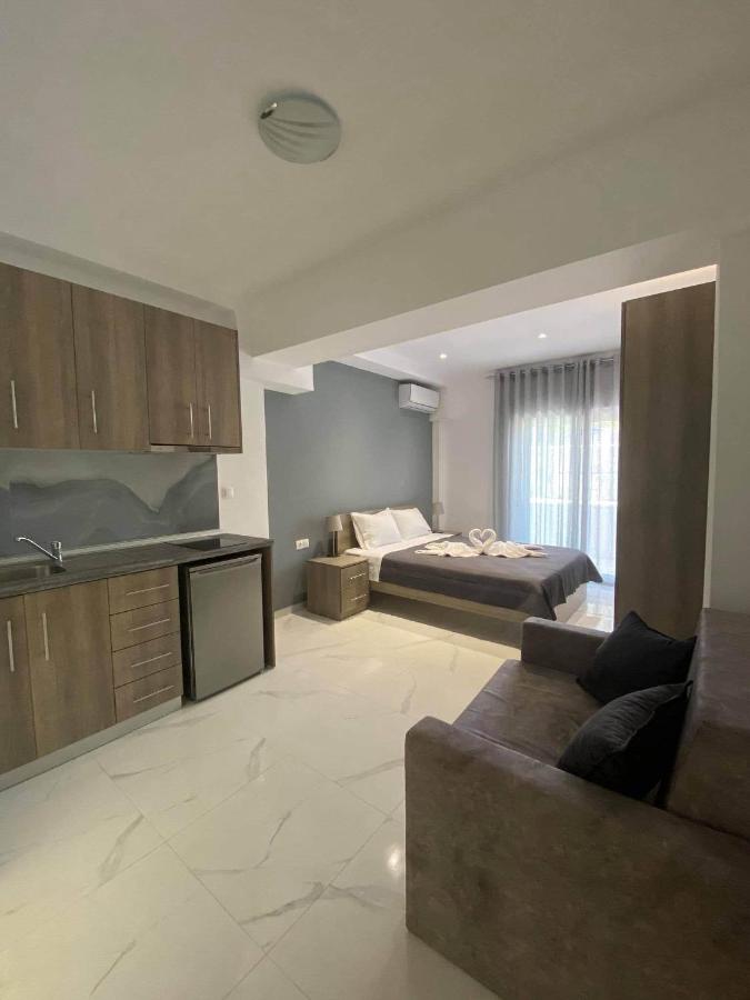 JUEL APARTMENTS - B&B Pefkochóri