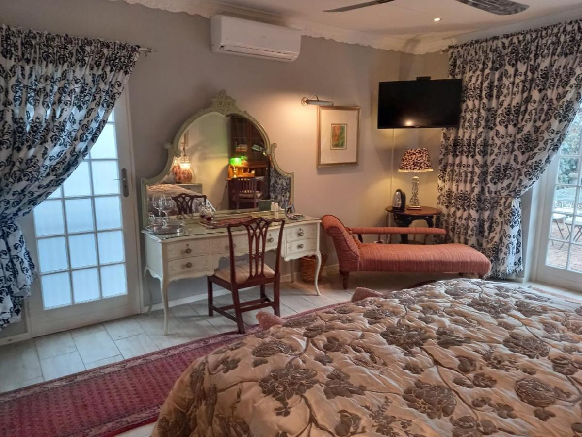 Deluxe Double Room with Bath