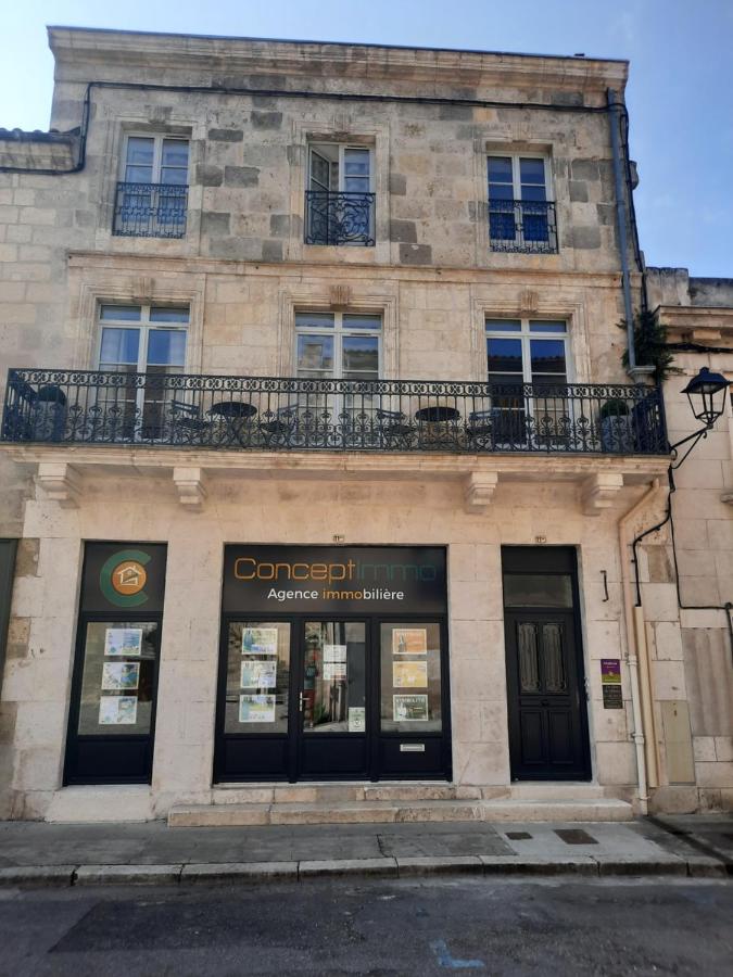 Les Gîtes du château - Le loft HENRI IV - Magnifique Appartement face au château - Chambres d'hôtes Nérac