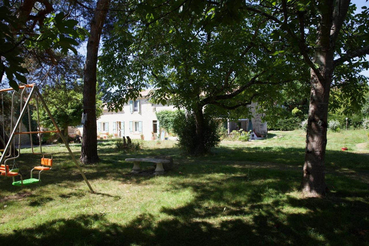 La Dorépontaise YOURTE MONGOLE - Ferienwohnung Pondaurat