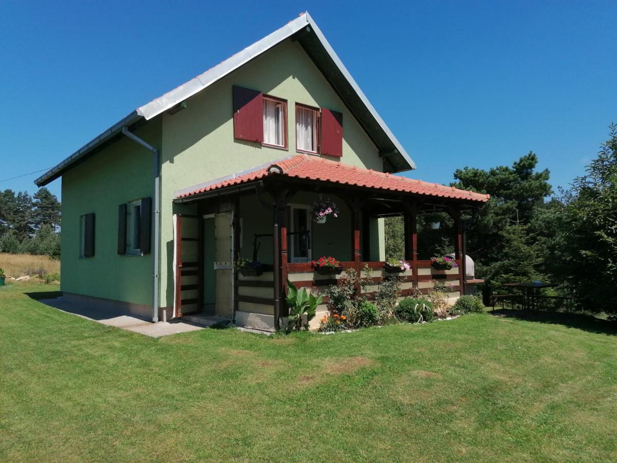 Vikendica Mladenović - B&B