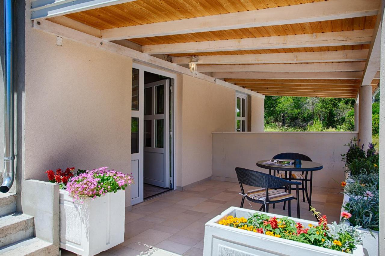 Studio mit Terrasse