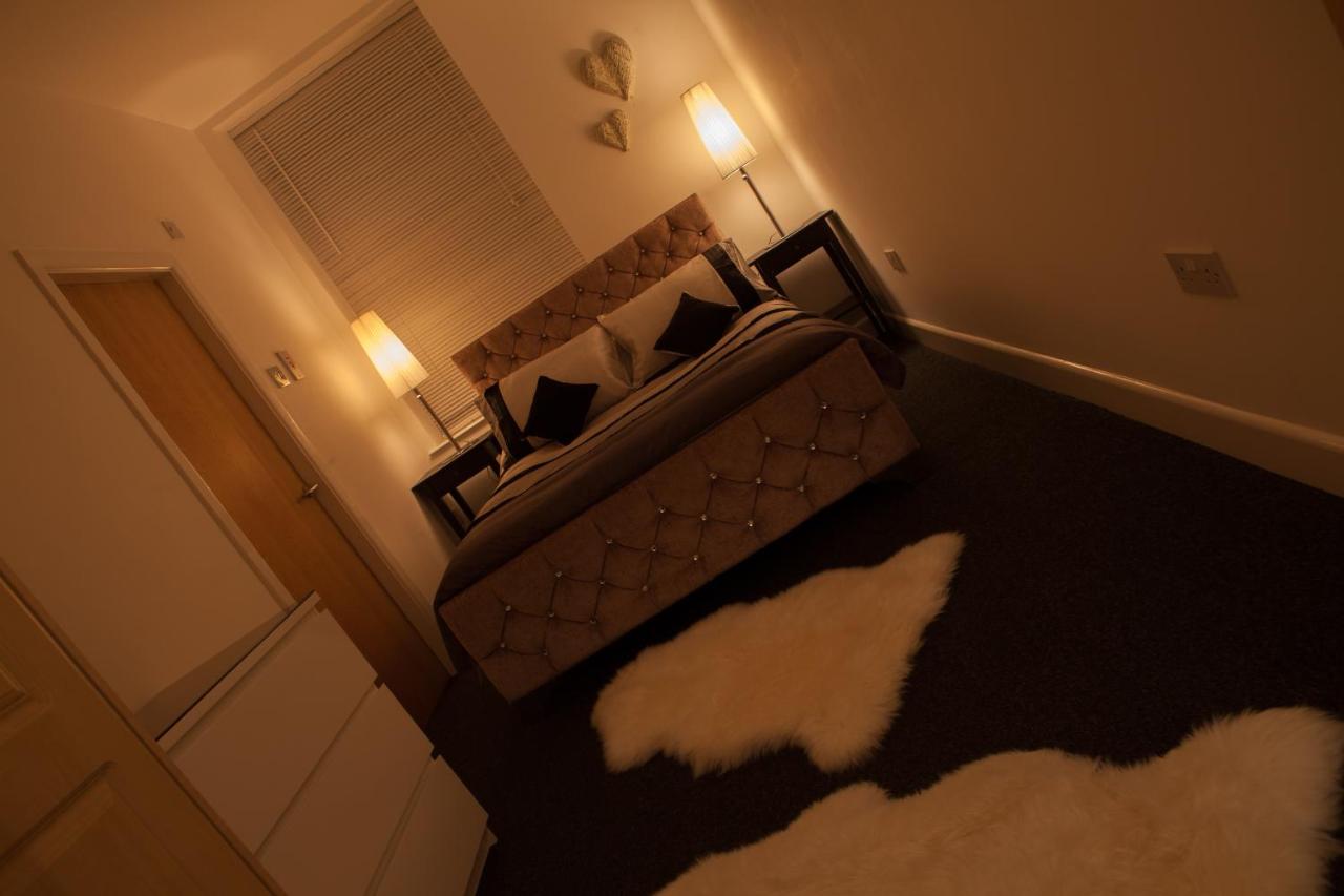 B&B Halifax - Station Suite – Simple2let Serviced Apartments - Bed and Breakfast Halifax