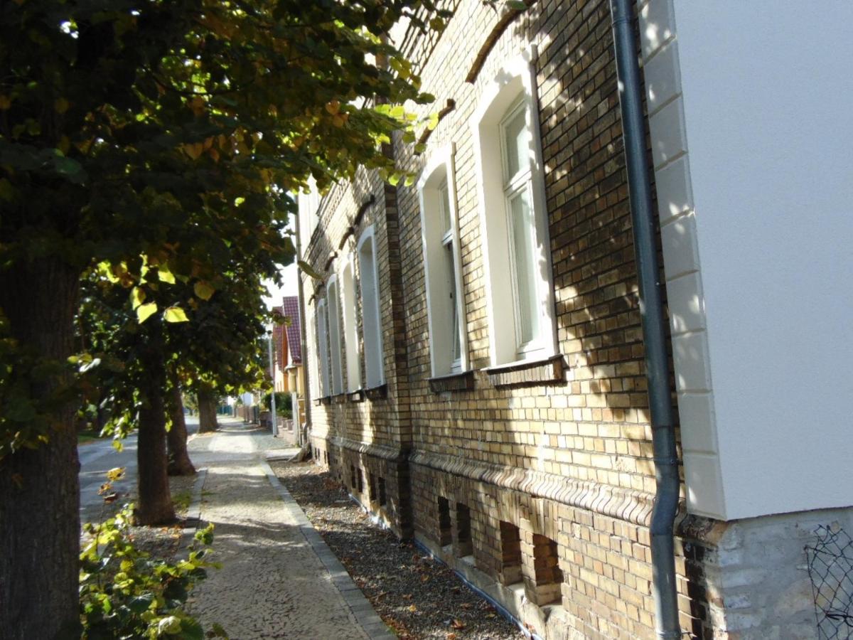 Hostel Ballenstedt - B&B